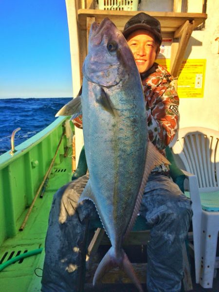 康仁丸・ジギング釣り果